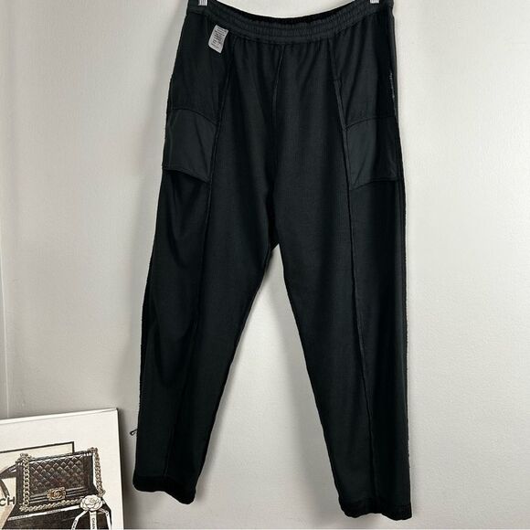 Transit Par Such Comfort fit pant with elastic waist in black corduroy - Picture 13 of 16